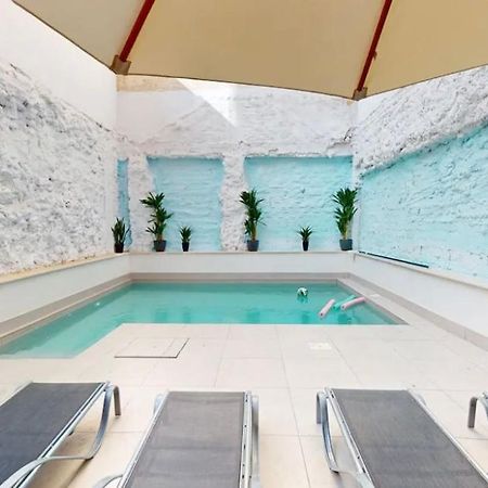 Apartamentos Breton 17 Suite Familiar Аликанте Екстериор снимка