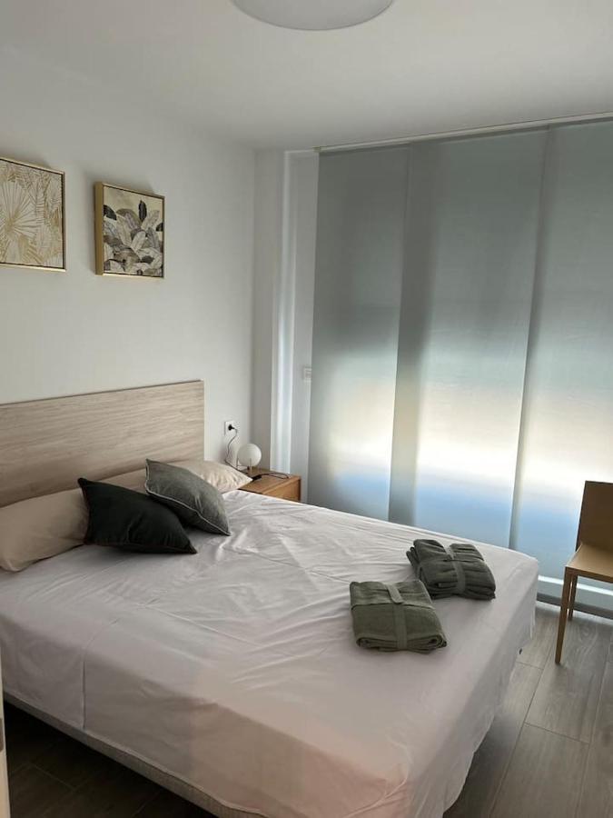 Apartamentos Breton 17 Suite Familiar Аликанте Екстериор снимка