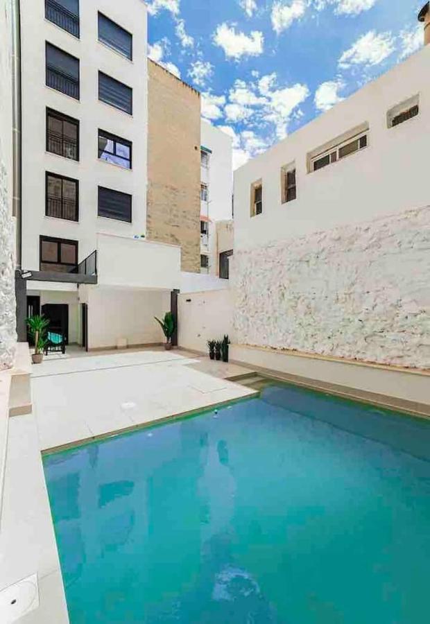 Apartamentos Breton 17 Suite Familiar Аликанте Екстериор снимка