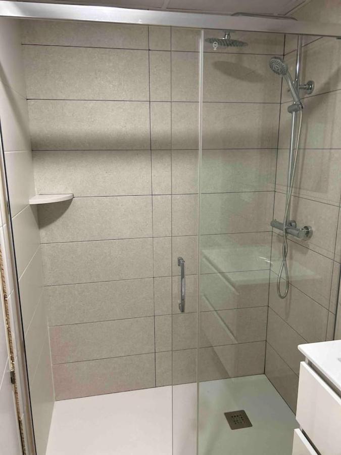 Apartamentos Breton 17 Suite Familiar Аликанте Екстериор снимка